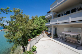 Apartments -Stunning sea view-near beach